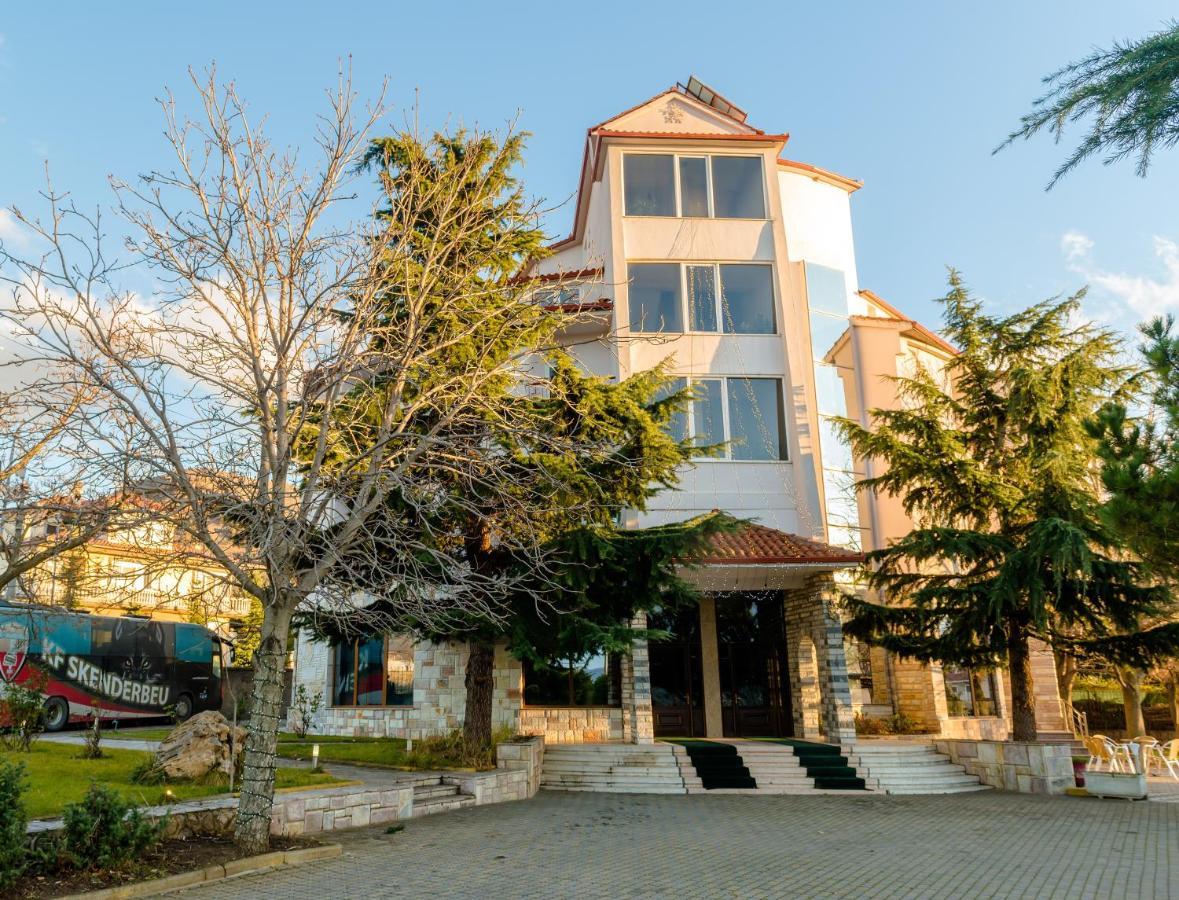 Hotel George 코르처 외부 사진