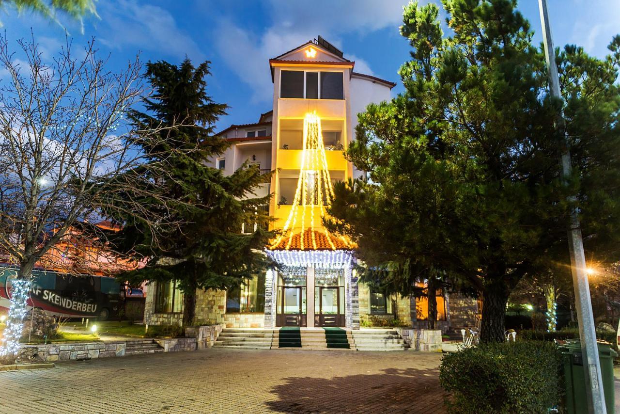 Hotel George 코르처 외부 사진